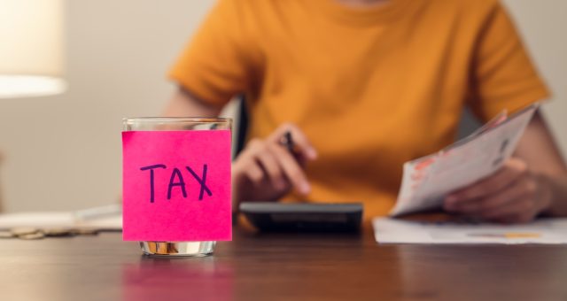 What Happens If You Owe The IRS More Than $25,000: How To Settle?